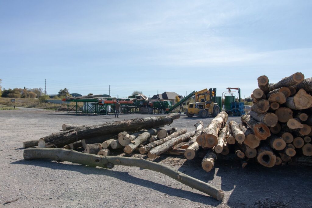 firewood splitting